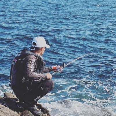 sousuke__9's profile picture. 三度の飯より釣りが好き🎣 石鯛釣り、紀州釣り、ヤエンを主にやってます☺︎ Instagramはangler_sosuke9でやってるので気軽にフォロー&コメントして下さい^ ^地元は島根→震災復興で宮城→現在東京