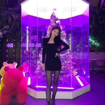 qkblk63816966's profile picture. 