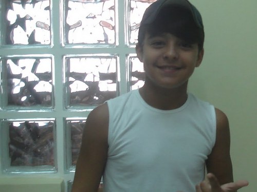 '' Ideal seria que as pessoas soubessem AMAR , o tanto que sabem ser falsas