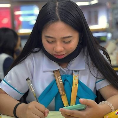 LeighAn33677400's profile picture. Academic Commissions