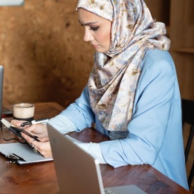 ilaria_saeed's profile picture. Hi! Its Ilaria, Working as Senior Business Development Manager 
@800SilentPod.
#Phonepod #800Silentpod #silentPods #acousticpods #officefurniture