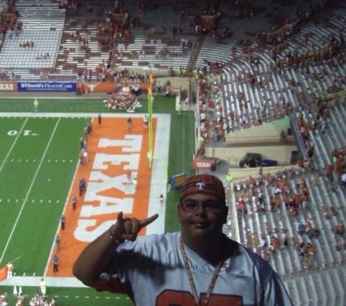 RoJoVill's profile picture. TEXAS FIGHT!!!!!!!!!!!! HOOK'EM HORNS!!!!!!!!!!!!