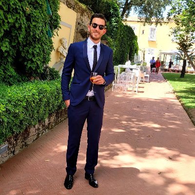 voxcavecanem's profile picture. 