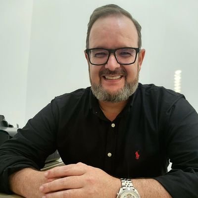 diegogamper's profile picture. Empresário, servidor público da Saúde,  pai de uma SÃOPAULINDA,  amante da Culinária. 🇧🇷👈entendeu né?