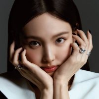 nayeonyny (@inychive) 's Twitter Profile