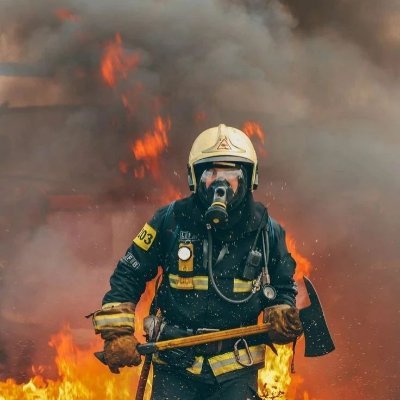 Welcome to the @FirefightForce
We Share Daily Fire Fighter🔥 Content
Follow us if you really Love Fire Fighter🔥