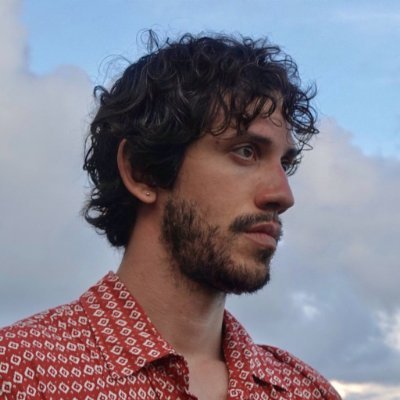 I've designed 4,000+ paywalls and help you make more money by running onboarding and paywall experiments for your consumer app. Prev @Superwall