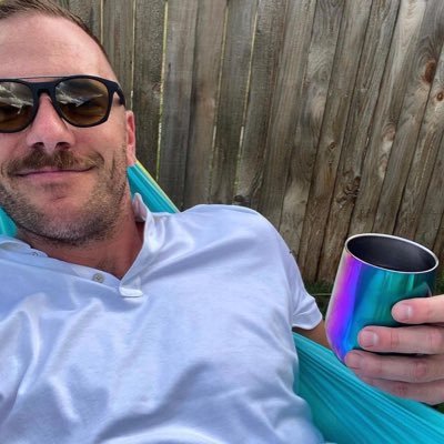 Frankjones1100's profile picture. responsibilities makes me mature not age😃