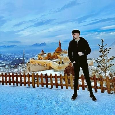 Ali29665392's profile picture. Saü konservatuar 
🎼 Meb Müzik Öğretmeni
