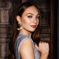 maddie ziegler updates(@zieglercontent) 's Twitter Profile Photo