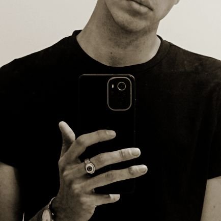 SoyChristoff's profile picture. 🏴 🌿