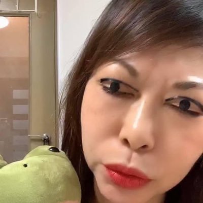 cV5dLvF7gHqmmYN's profile picture. 福岡市在住の、趣味ダイエット特技リバウンドの大人女子でふ。特徴は面白いね言われると喜びます🤣 参政党推しです。 https://t.co/J5d5SPwW9c
