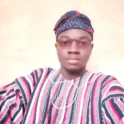 Jeune Entrepreneur, Apporteurs d'affaires , Négociant des produits Alimentaires et agricoles. Import-Export.
CEO de EDASOF🇧🇫 & AWUNIO TRADE INVEST🇬🇭