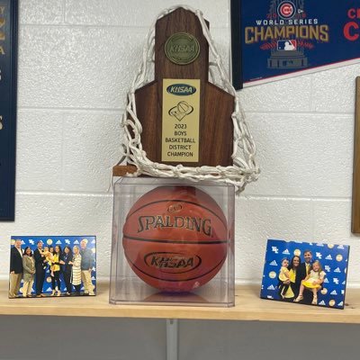 Warren East Raiders Boys Basketball