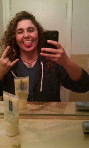 zombi3z33's profile picture. 22. college student. Trying to make it in life.