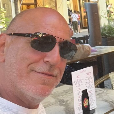 Yves_De_Corte's profile picture. 