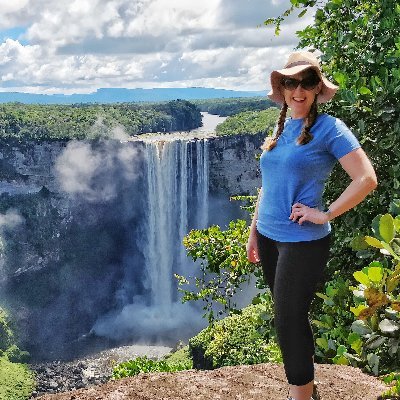 Travel journalist & blogger; Chile, Patagonia & South America expert; CNN, Nat Geo, Lonely Planet, Suitcase Magazine etc; Writes #TalkingTravelWriting