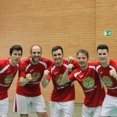 DT @FutsalIbi 📋
Ex jugador ⚽
UEFA Pro (N3) 📚
Lo 1° la familia 👨👩👦🐣❤️
Namasté 🙏🍀
Etern6 ✨