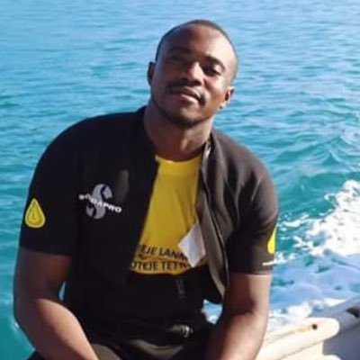 JEUNEJUNIOR23's profile picture. 