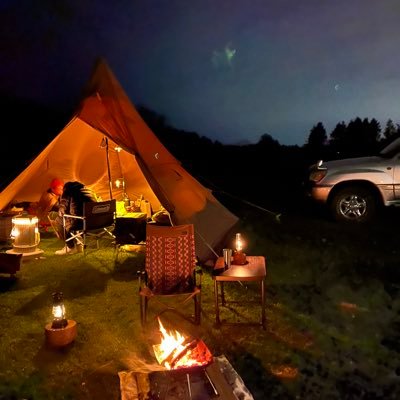 qo77s257's profile picture. 