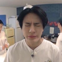 anin (@lilwhiffle) 's Twitter Profile