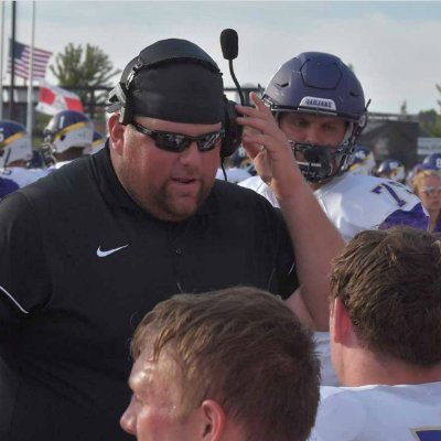 Offensive Coordinator II Offensive Line Coach II @KenyonFootball 
#PurpleReign 2023 NCAA/NFL Coaches Academy Cohort