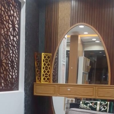 لجميع أعمال الديكورات وتصنيع الأثاث المنزلي والاصباغ
٠٥٧٠١٠١٧٤٣