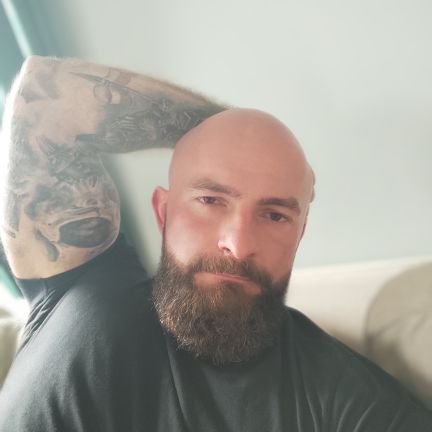 IrmlerTomasz's profile picture. 