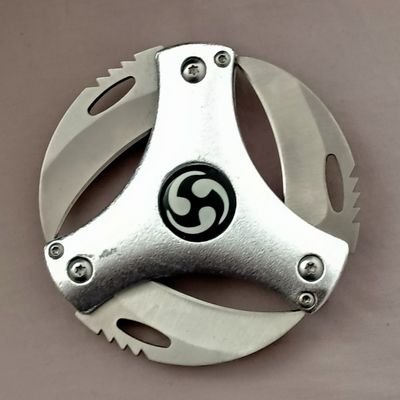 KnockOffKnives's profile picture. 