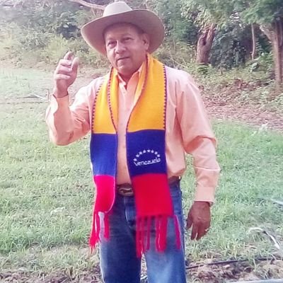 nacido en Tucupido Estado Guarico el granero del Guarico el día 3 de septiembre de 1967 cantante y compositor de la música llanera con 3 producciones discográfi