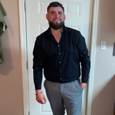 maneguuch54's profile picture. 