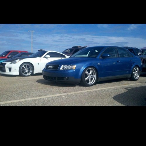 1lowquattro's profile picture. 