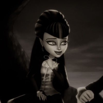 naattiller's profile picture. hey let’s kiss