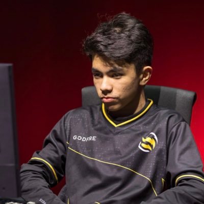 Professional Apex player for ????