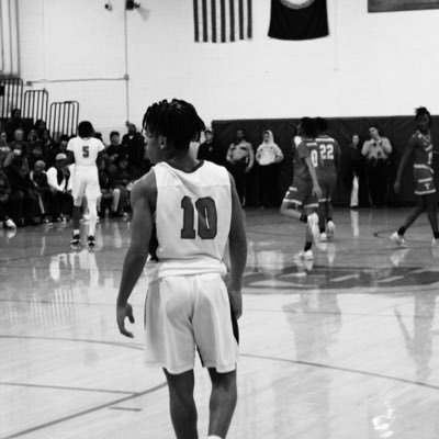 IG - @si_moneyhoops | 25’| 3.8 GPA | 5’6 145 lbs | Point Guard | Dan River High School jesiahml10@gmail.com