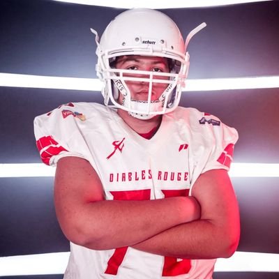 kelyan934's profile picture. Center/Guard• 5'9•233lbs•17y•kelyan.silva27@gmail.com•