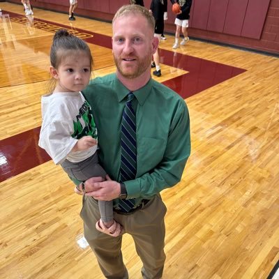 1A Neches Tigers 🐅 Head Boys Basketball 🏀 / Asst Baseball ⚾️ coach. From Martin's Mill, TX, @USMC Veteran, love sports, Jesus, family, huntin and fishin