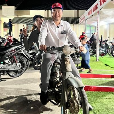 toanxemay's profile picture. 