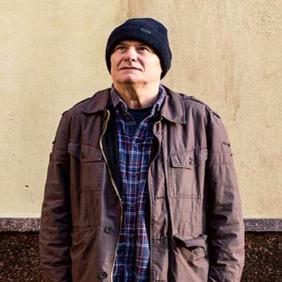 danielblakei's profile picture. yıkıp yapan akışın çizgilenmiş sesiyiz