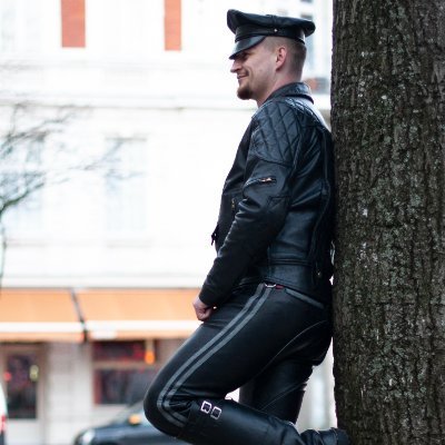 LeatherMatt21