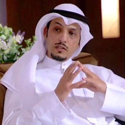 ليس كل من تعلم الأحرف أتقن الكلام .. الجميع يكتب والقليل يقرأ والنادر يفهـم.. .