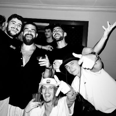 Rbh_Fsy's profile picture. #photographer