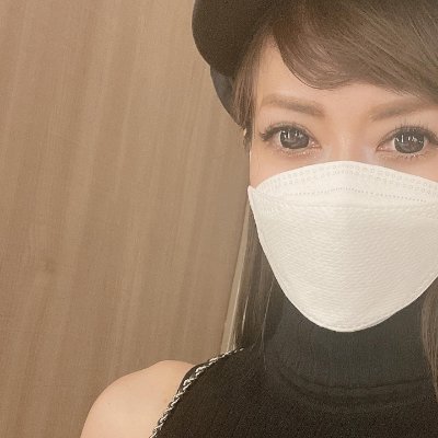 mexeykkcm's profile picture. Thank you for your attention, nice to meet you