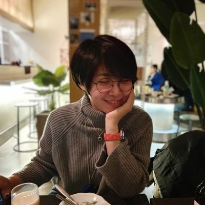 손을 가만두면 죽는 병에 걸린 사람/
캔들, 디퓨저, 비누는 https://t.co/bDvNmMoogw / 금화(2020.09.16~ ) / #Girls_can_do_anything