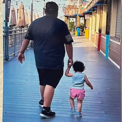 AlexMarintC2's profile picture. Fuck it I feel like crossing the line today