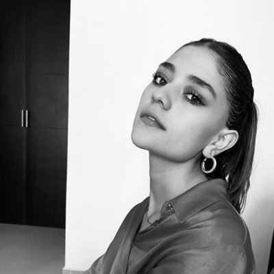 mcomar031100's profile picture. 