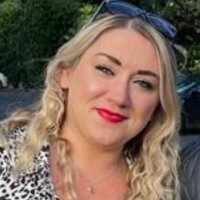 Julie Booth (@juliekbooth) 's Twitter Profile
