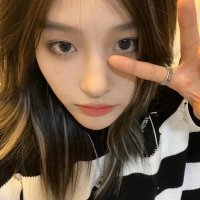 奕周不丢不呆a Luc77y🐰(Saw IU live 240526 & 240922) (@zzbd11__) 's Twitter Profile