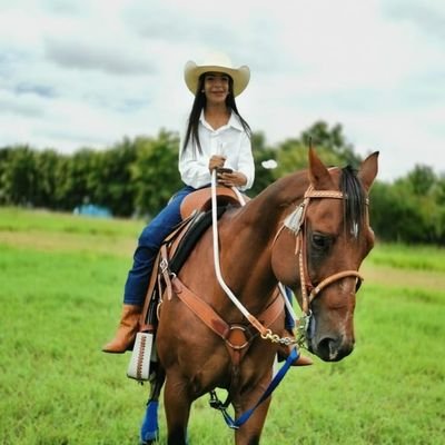 02 de octubre. 
Amante a los Caballos🐴
❤todo lo puedo en Cristo q me fortalece.