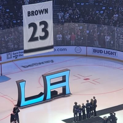 brahma_bull316's profile picture. 👑 GO KINGS GO 👑

                                             pepecoin and basedAI to rule the world